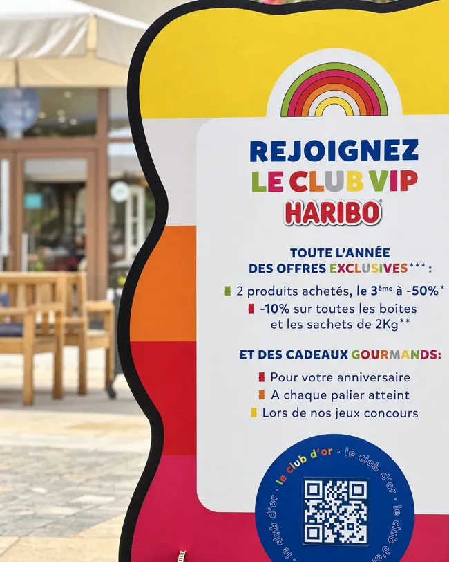 Haribo, signaletique totem boutique