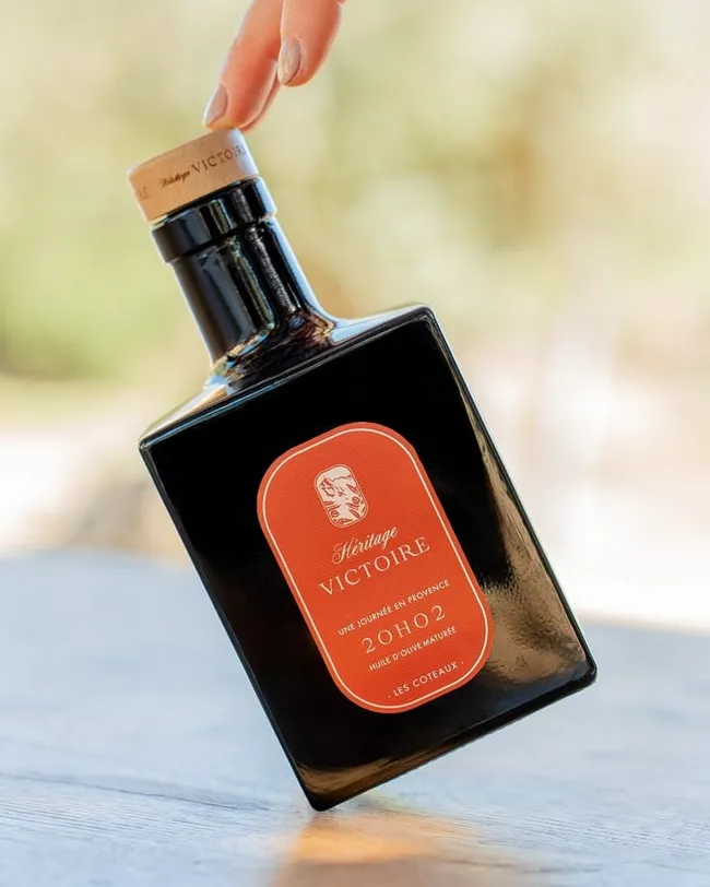 Héritage Victoire, packaging bouteille huile olive 20h02